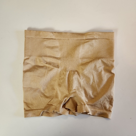 Skinnygirl Women’s Seamless Shaping Boyshort Butt Tummy Shaper Brief Panty Nude - Picture 2 of 5